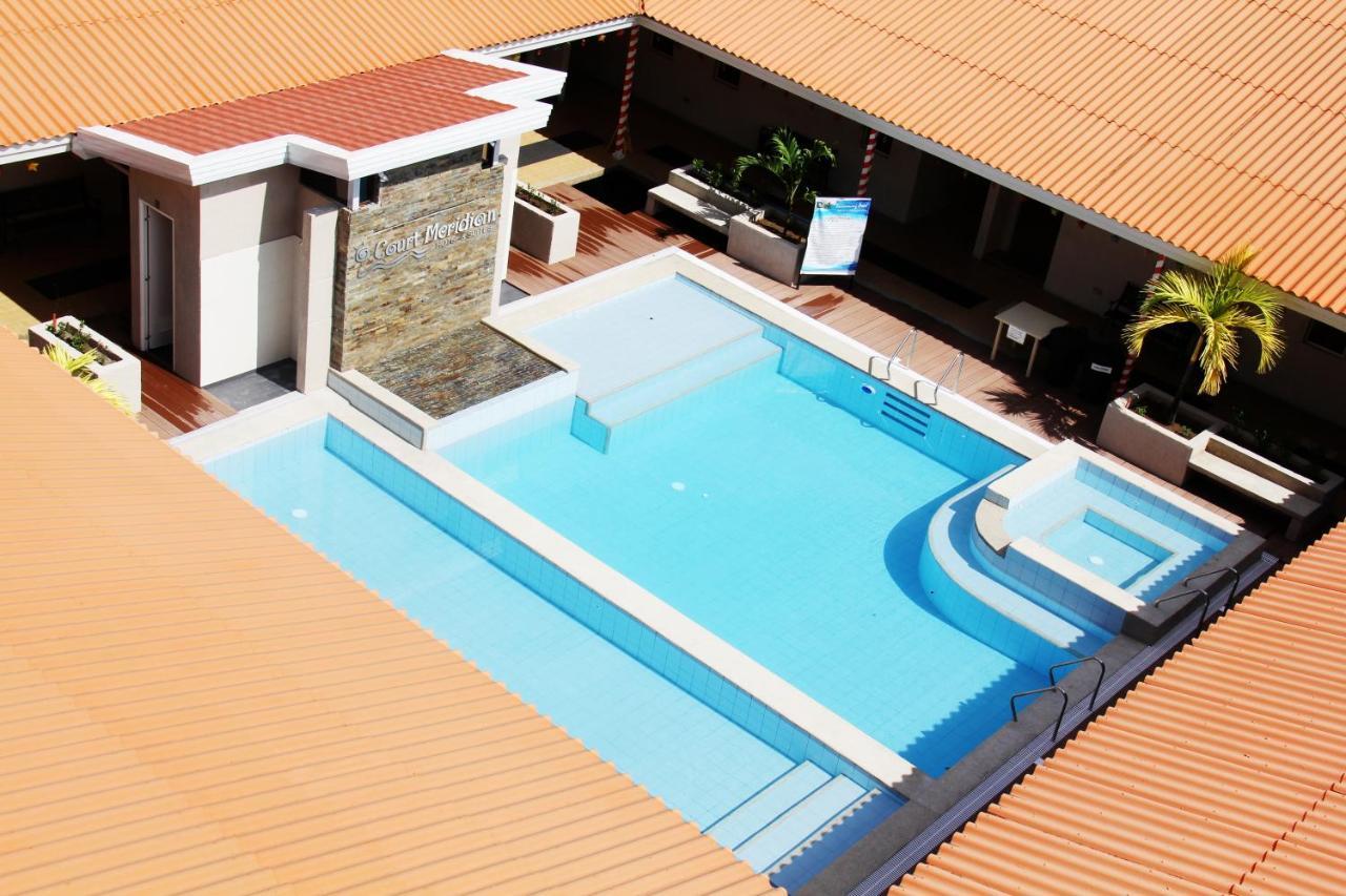 Court Meridian Hotel & Suites Olongapo Esterno foto